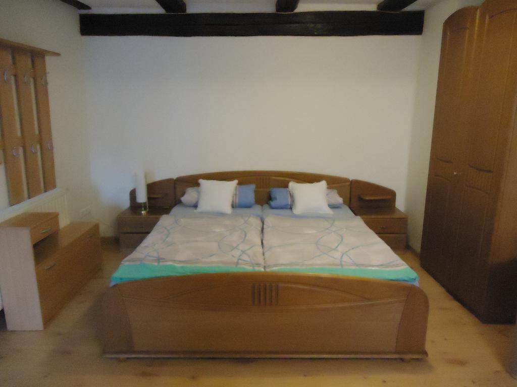 Pension An Der Stadtmauer Wernigerode Δωμάτιο φωτογραφία