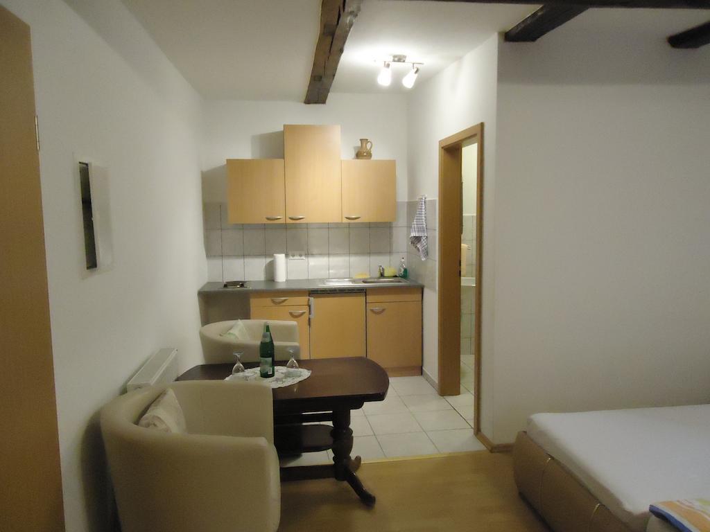 Pension An Der Stadtmauer Wernigerode Δωμάτιο φωτογραφία
